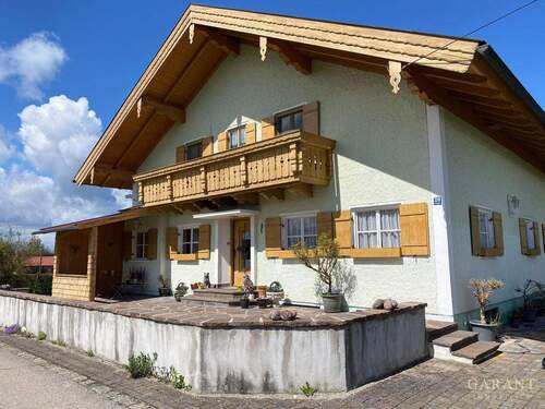 IMG 3876 - Zweifamilienhaus mit viel Potenzial - Endlich Platz für Garten, Tiere und Ihre Wohnträume!