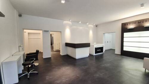 Viel Platz für Ideen - 5 Zimmer Büro zum Kaufen in Berlin