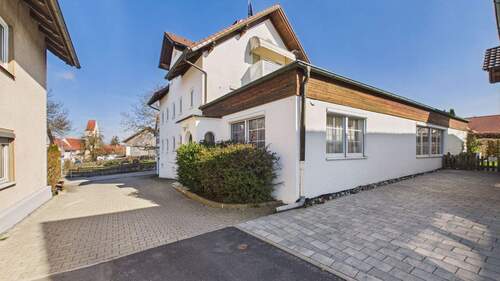 Ansicht Rückseite.jpg - 6 Zimmer Mehrfamilienhaus, Wohnhaus zum Kaufen in Bad Wörishofen