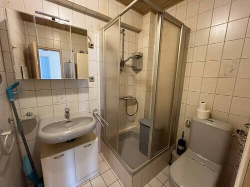 Haus 1 - Badezimmer - 