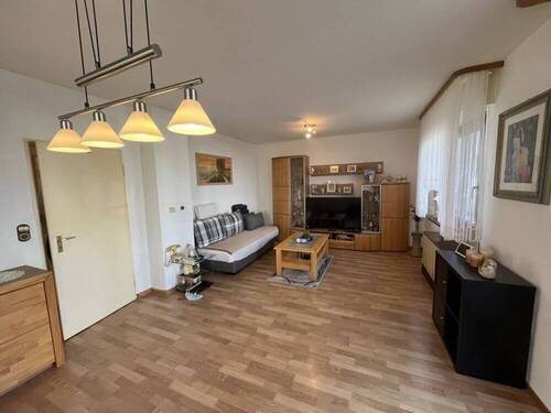 Haus 1 - Wohn-/Esszimmer - 