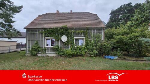 Seitenansicht Wohnhaus - Ein Zuhause mit Geschichte und Zukunft