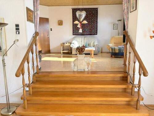 Treppenaufgang Wohnzimmer OG - 