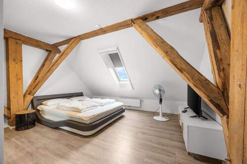 Schlafzimmer (1.OG) - 