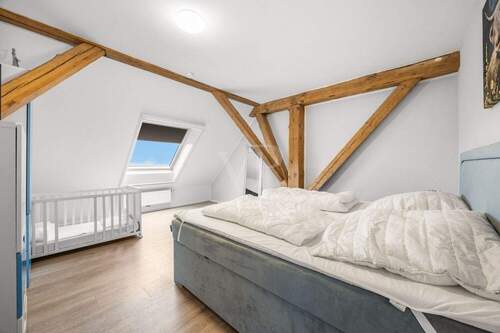 Schlafzimmer (1.OG) - 