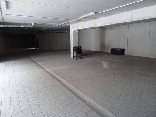 Tiefgarage - Garage, Stellplatz in Eltmann zum Kaufen