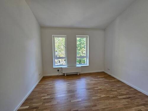Zimmer 2 - 