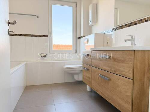 Bild 1 - Moderne 4-Zimmerwohnung mit Blick ins Grüne 