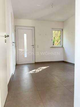  Flur - 4 Zimmer Etagenwohnung in Mainz