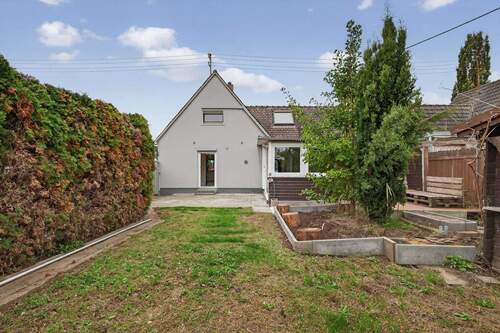 Hausansicht - hinten - 