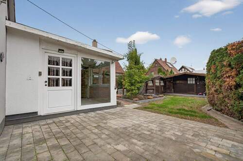 Garten - 4 Zimmer Einfamilienhaus in Karlsruhe