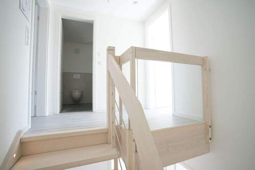 Treppe mit LED-Einbauspots 