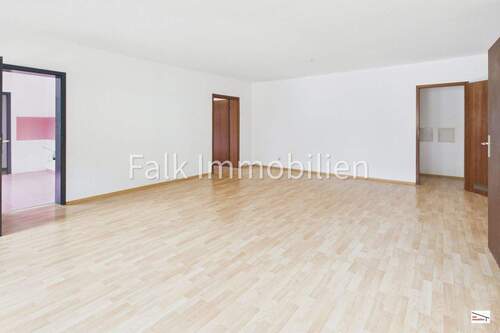 großer offener Wohn-/Essbereich - 2 Zimmer Etagenwohnung in Mannheim