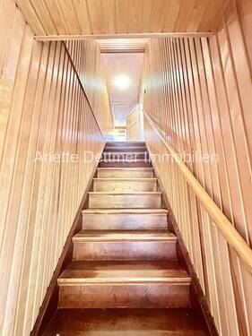 12 Treppe zum OG - 
