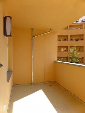 Referenzbild Loggia (2) - 2 Zimmer Etagenwohnung zum Kaufen in Leipzig