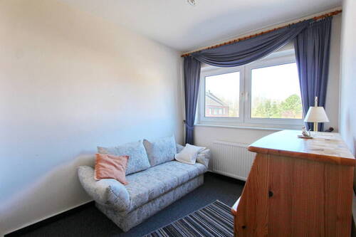 ZImmer OG Blick zur Straße - 