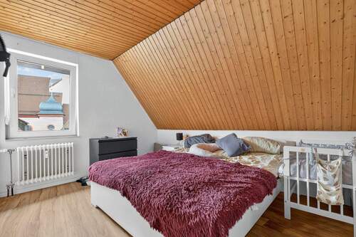 Schlafzimmer - 3 Zimmer Etagenwohnung in Ettlingen