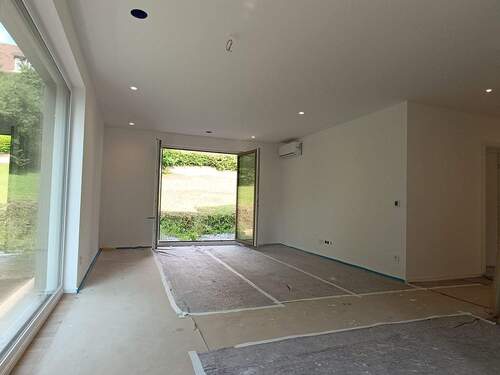 Blick v Küche r. Terrasse - 