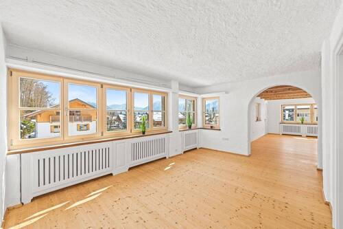 Esszimmer - 3 Zimmer Etagenwohnung zum Kaufen in Bad Wiessee