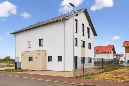 Bild 1 - Traumhaus zur Miete - 2.250,00 EUR Kaltmiete, ca.  170,00 m² Wohnfläche
