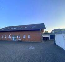 Eigentum statt Miete zahlen! Gemütliche 3-Zimmer Wohnung mit Balkon, Garten und Garage in Höhn