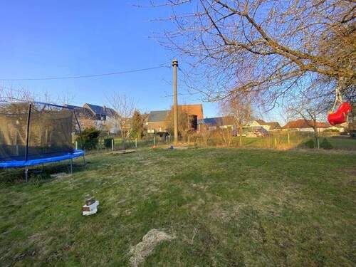 Gartenteilansicht - 3 Zimmer Etagenwohnung zum Kaufen in Höhn