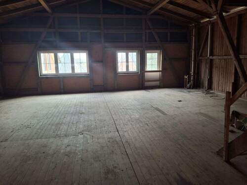 Ausbaureserve/Bodenraum - 