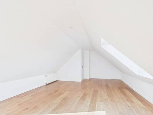 Schlafen/Arbeiten 4 Zimmer Whg. - 