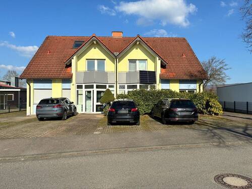 6 Familienhaus - Mehrfamilienhaus, Wohnhaus zum Kaufen in Hirschaid