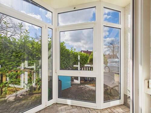 Wintergarten 3 Zimmer Wohnung - 