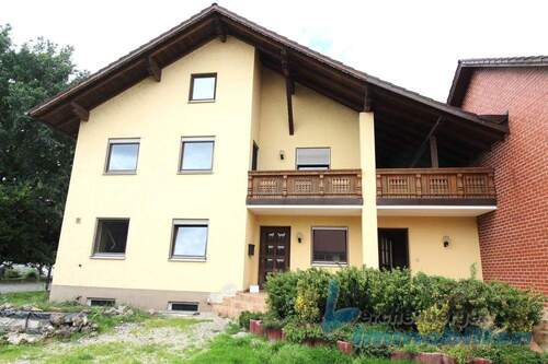 Hausansicht1.jpg - 4 Zimmer Einfamilienhaus zur Miete in Oberpöring