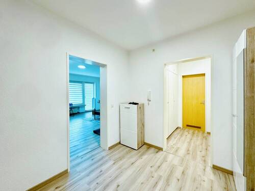 Eingangsbereich - 2 Zimmer Etagenwohnung zum Kaufen in Bielefeld / Schildesche