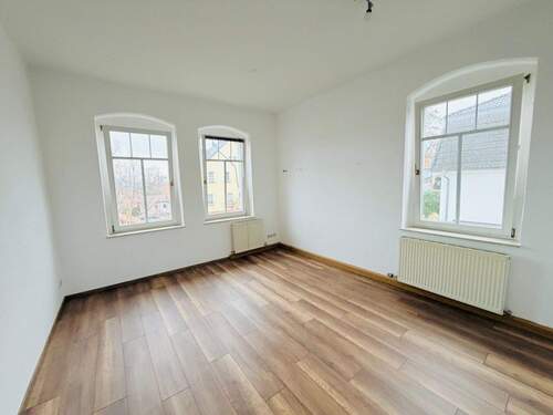 Wohnen - Etagenwohnung mit 50,00 m&sup2; in Döbeln zur Miete