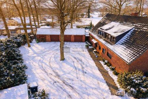 Hof - Mehrfamilienhaus, Wohnhaus mit 264,00 m&sup2; in Lilienthal zum Kaufen