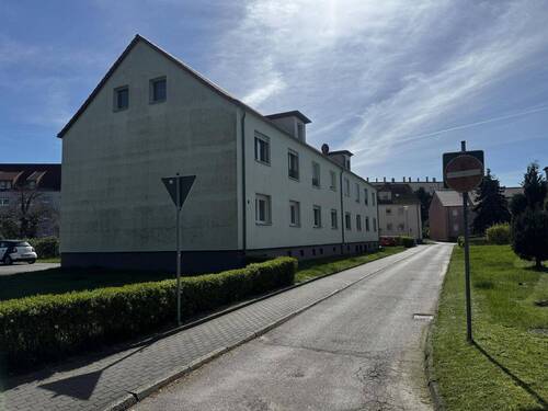 Hausansicht - 3 Zimmer Etagenwohnung zum Kaufen in Belgern-Schildau