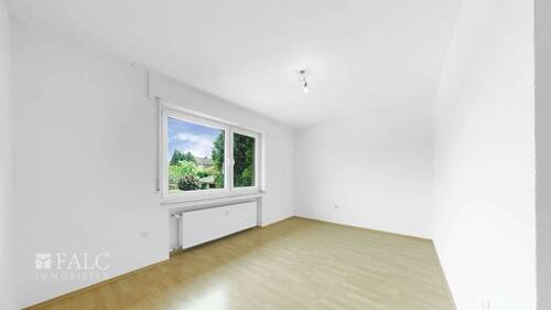 Schlafzimmer - Mehrfamilienhaus, Wohnhaus mit 151,90 m&sup2; in Bedburg zum Kaufen