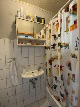 Kleines Bad im Erdgeschoss - 