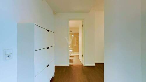 Flur - Etagenwohnung mit 112,00 m² in Berlin zum Kaufen