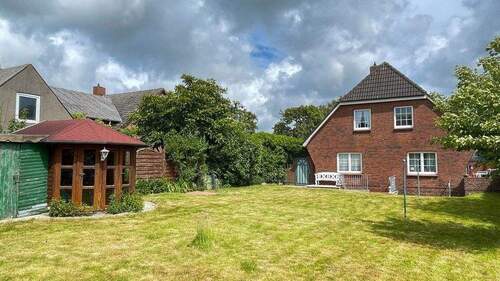 Gartenansicht - 6 Zimmer Einfamilienhaus in Midlum