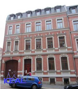 01 Fassade - IDEAL - ***Zweiraumwohnung in gepflegtem Mehrfamilienhaus***