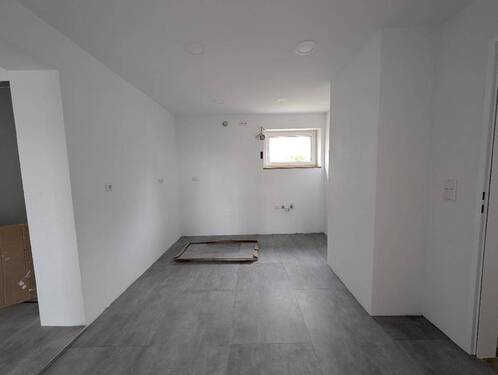 offene Küche - 3 Zimmer Etagenwohnung zur Miete in Marktbreit