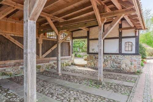 Carport - 