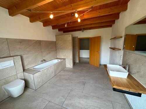 Badezimmer - Büro zur Miete in Euskirchen