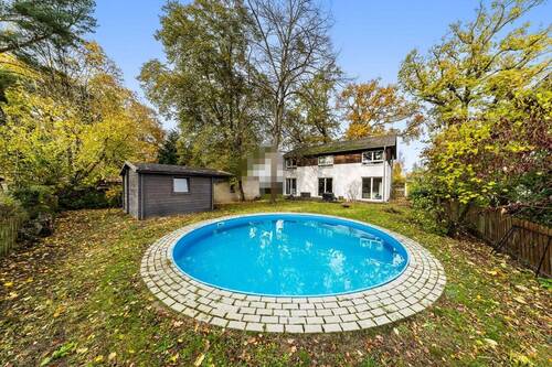 Hausansicht - Einfamilienhaus mit 158,00 m² in Falkensee zum Kaufen