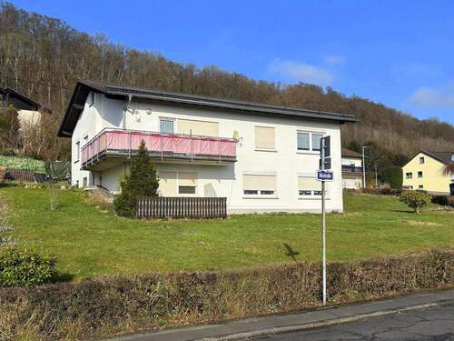 Vorderansicht - Traumlage in Westerburg: Freistehendes Einfamilienhaus mit Garten-Oase in ruhiger Nachbarschaft