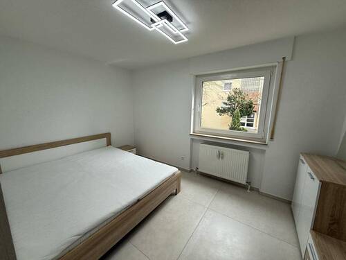 Das kleinere Schlafzimmer - 3 Zimmer Etagenwohnung in Weinsberg