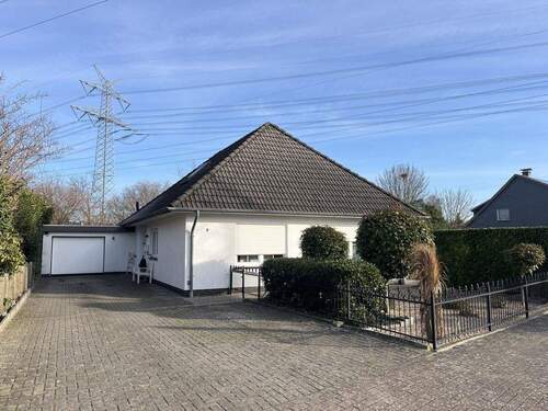 IMG_7313 - 7 Zimmer Einfamilienhaus in Schwanewede / Neuenkirchen