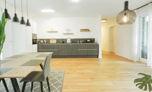 Wohnen mit Blick zur Küche - Etagenwohnung mit 86,50 m&sup2; in Frankfurt zum Kaufen