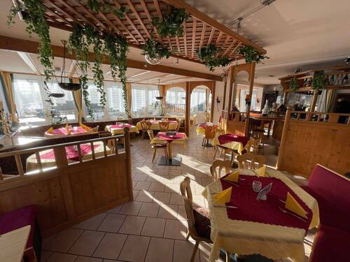 Restaurant - 