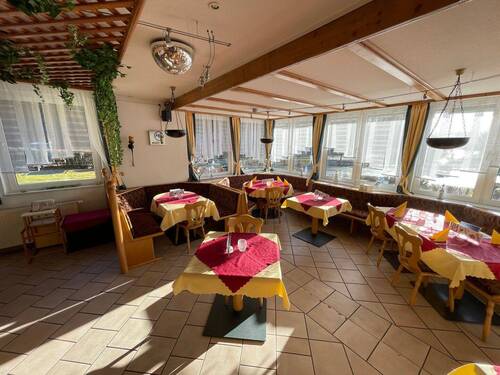 Restaurant - 